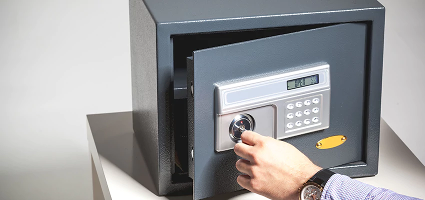 Jewelry Safe Unlocking Service in Vallejo, California