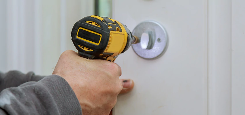 Street Locksmith For Smart Lock Repair in Vallejo, CA